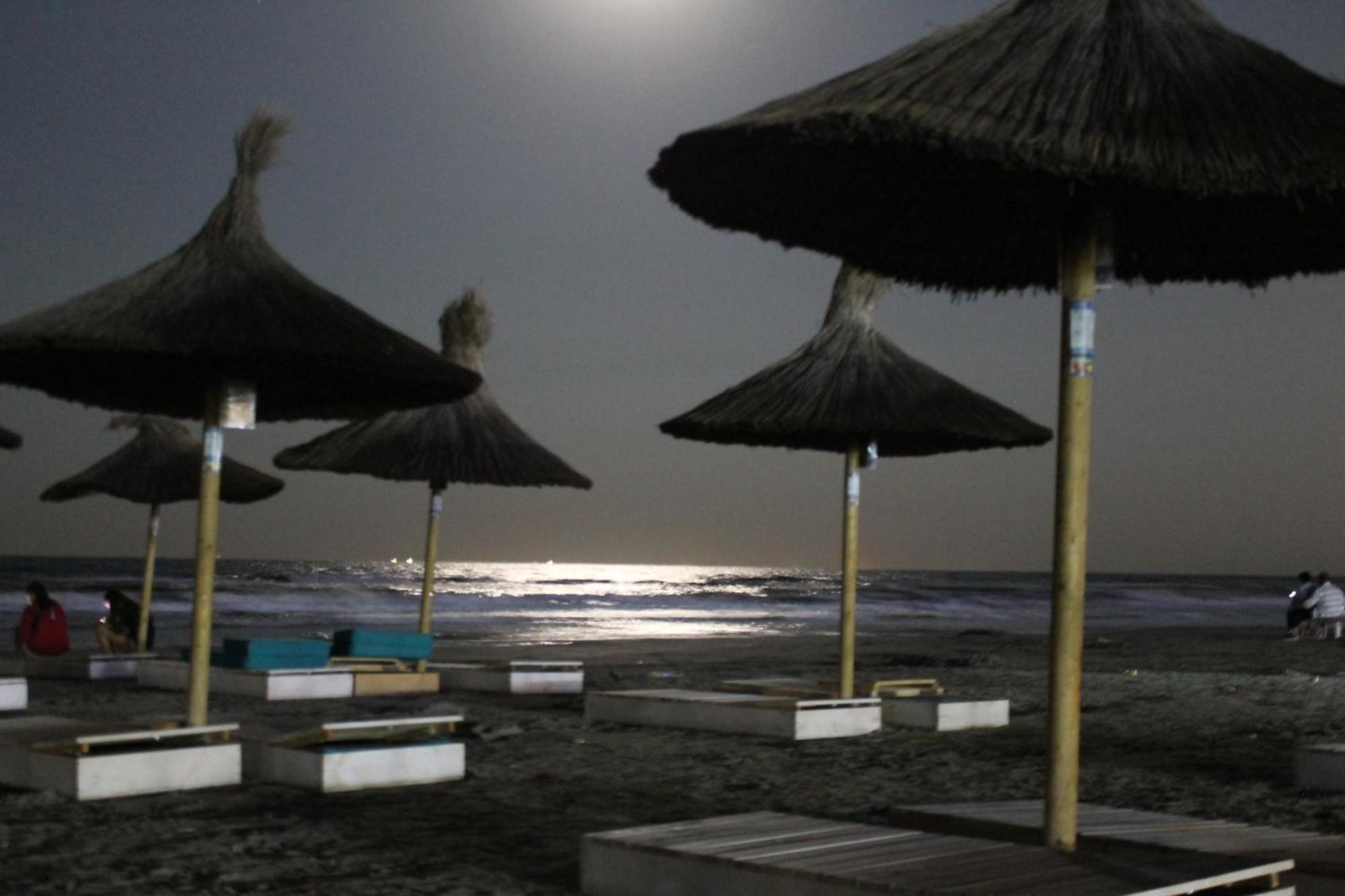 On Beach-Mamaia Residence Navodari Luaran gambar