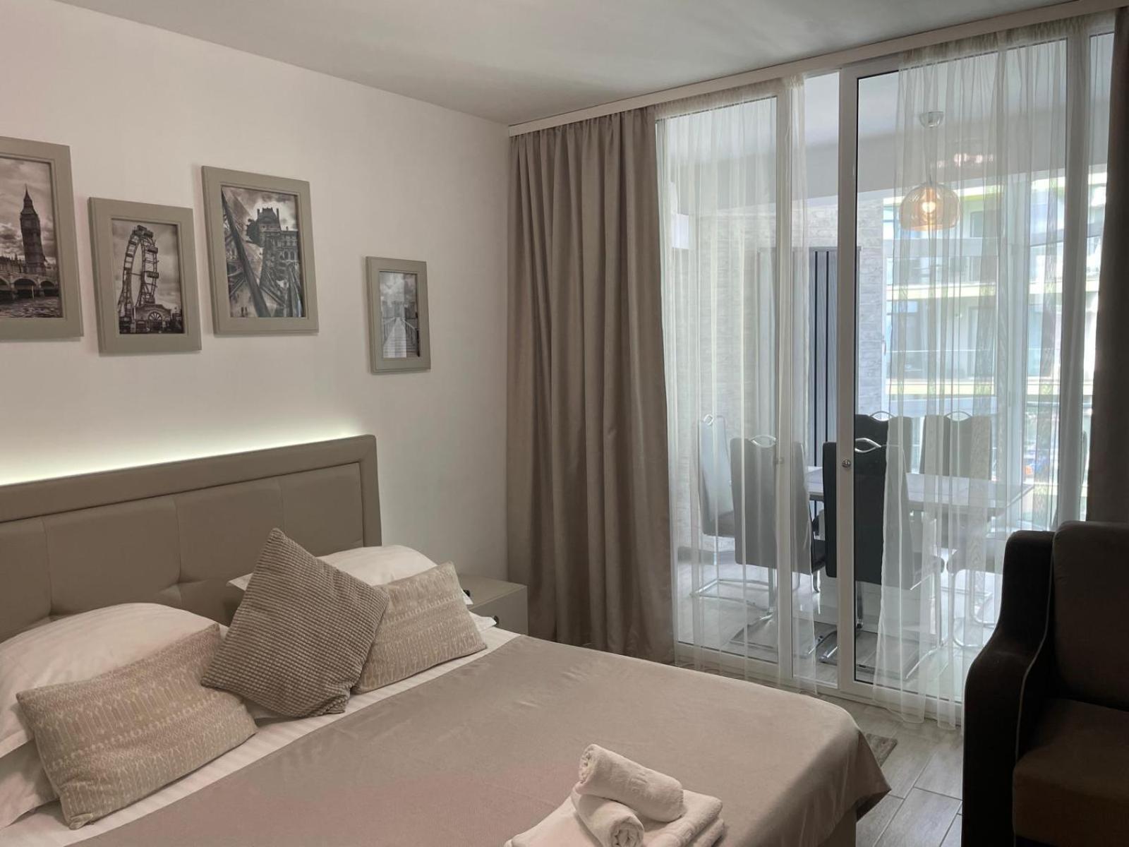 On Beach-Mamaia Residence Navodari Luaran gambar