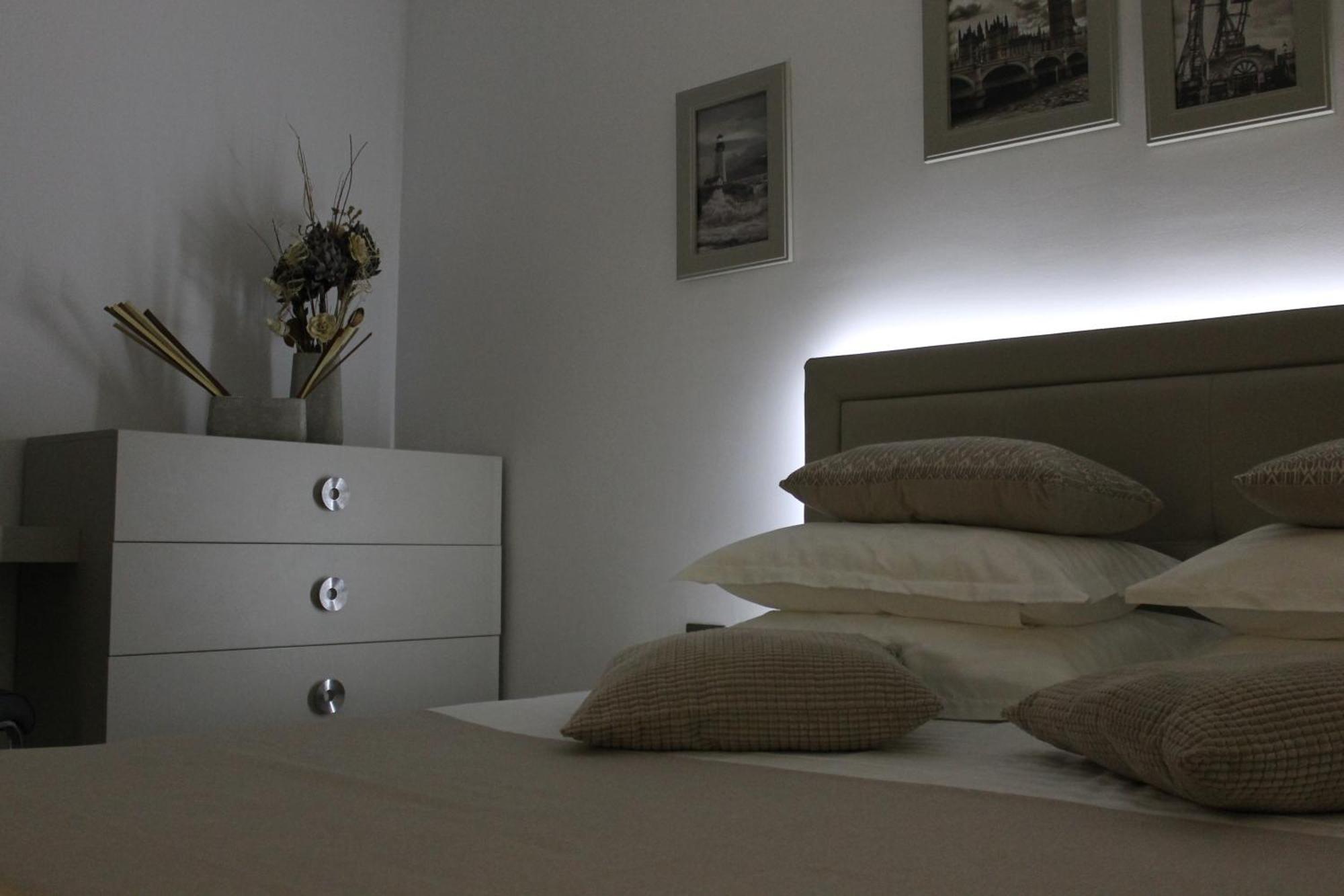 On Beach-Mamaia Residence Navodari Luaran gambar