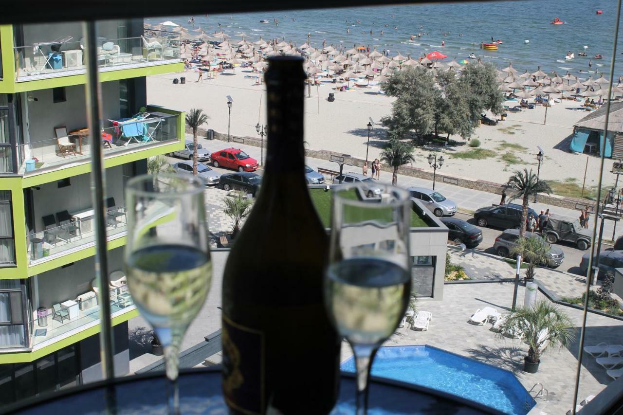 On Beach-Mamaia Residence Navodari Luaran gambar