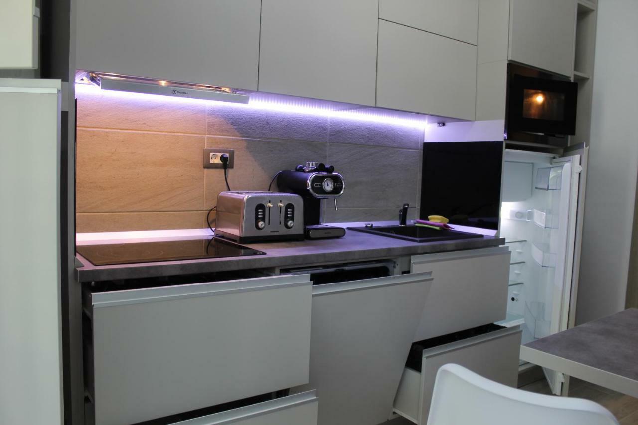 On Beach-Mamaia Residence Navodari Luaran gambar